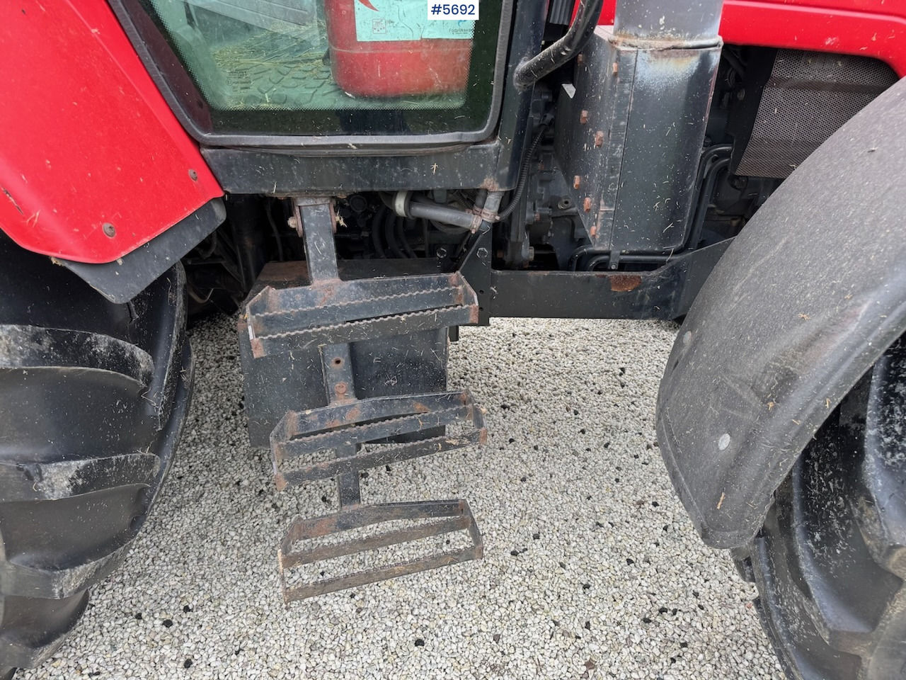 Trator 2006 Massey Ferguson 6470 w/ front hydraulics.: foto 18