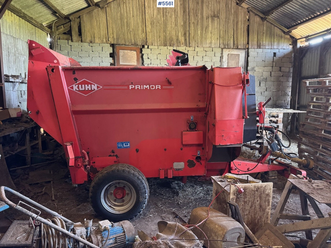 2007 Kuhn PRI 3560 - Máquina para produção de feno: foto 3 2007 Kuhn PRI 3560 - Máquina para produção de feno: foto 3