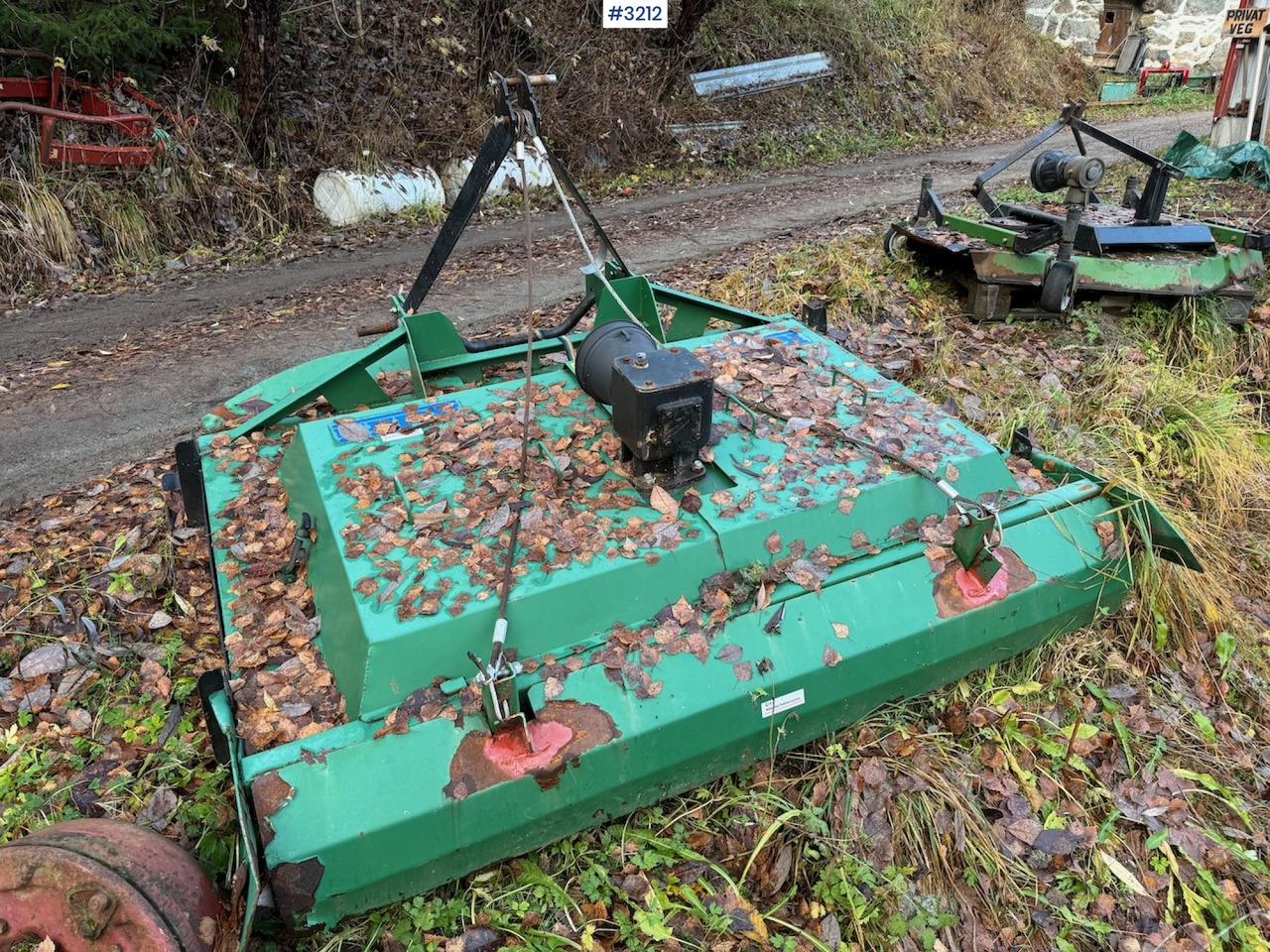 2009 Kellfri TR185 pasture cleaner - Máquina para produção de feno: foto 4 2009 Kellfri TR185 pasture cleaner - Máquina para produção de feno: foto 4