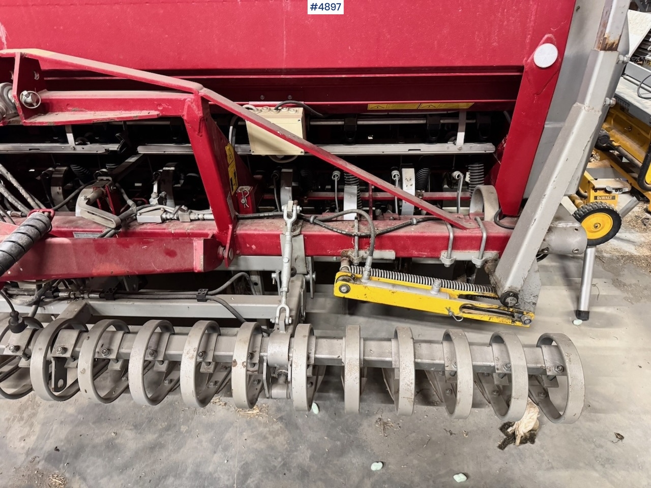 2009 Kongskilde Combiseed HT3000S Seeder. - Semeadora combinada: foto 4 2009 Kongskilde Combiseed HT3000S Seeder. - Semeadora combinada: foto 4