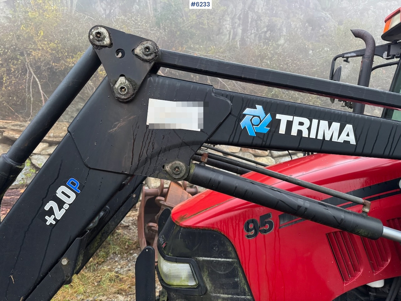 2010 Case IH JXU 95 w/ front loader. - Trator: foto 4 2010 Case IH JXU 95 w/ front loader. - Trator: foto 4