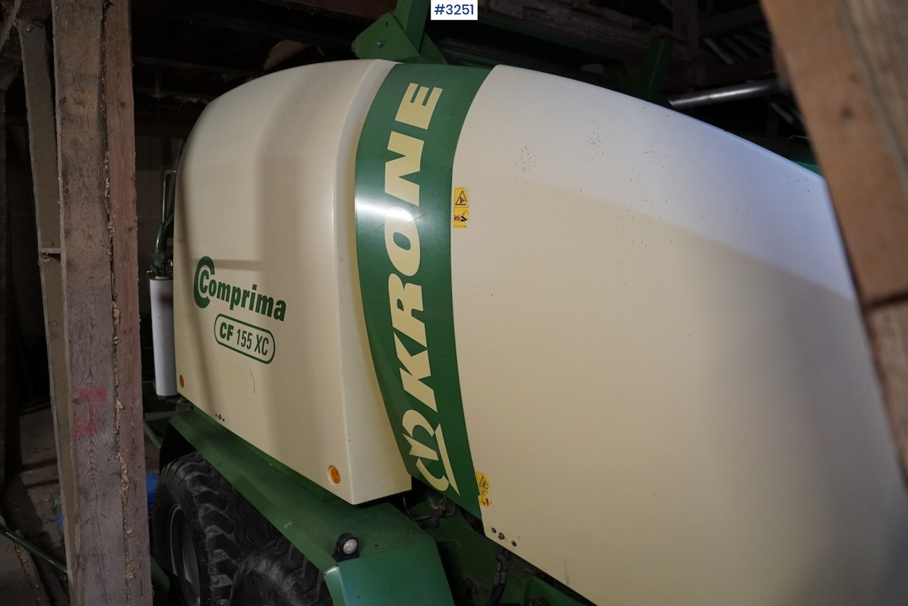 2010 Krone Comprima CF155XC - Máquina para produção de feno: foto 4 2010 Krone Comprima CF155XC - Máquina para produção de feno: foto 4