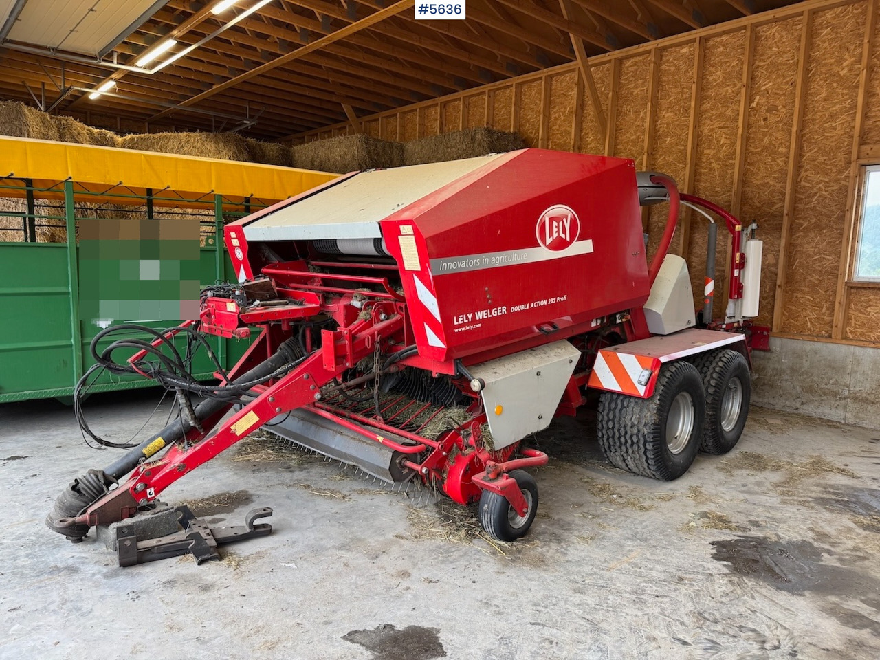 2011 Lely Welger DA RP 235 - Máquina para produção de feno: foto 1 2011 Lely Welger DA RP 235 - Máquina para produção de feno: foto 1