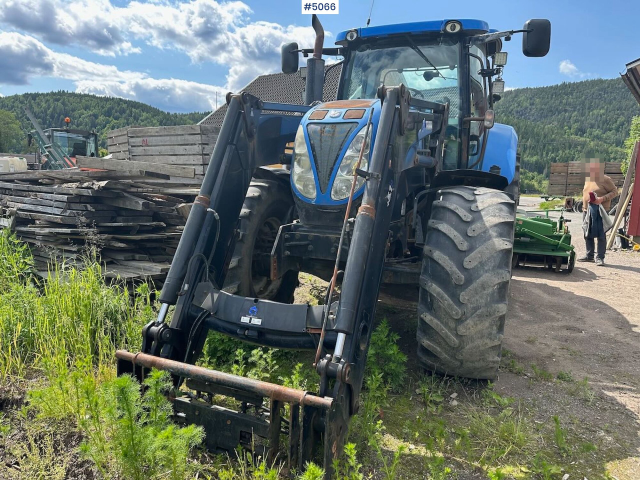 2011 New Holland T6080 w/ trima +5.1p - Trator: foto 2 2011 New Holland T6080 w/ trima +5.1p - Trator: foto 2