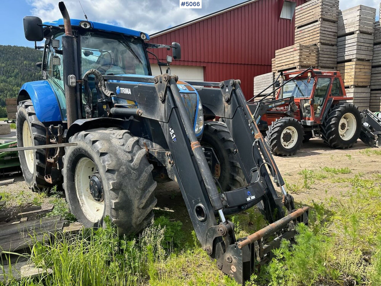 2011 New Holland T6080 w/ trima +5.1p - Trator: foto 5 2011 New Holland T6080 w/ trima +5.1p - Trator: foto 5
