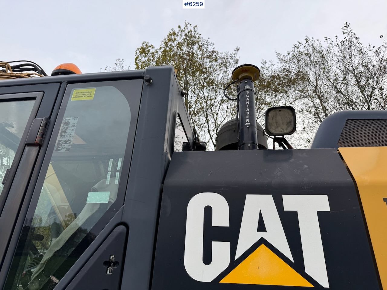 2012 Cat 324 E w/ rotor tilt, sanding bucket and digging bucket. - Escavadeira: foto 4 2012 Cat 324 E w/ rotor tilt, sanding bucket and digging bucket. - Escavadeira: foto 4