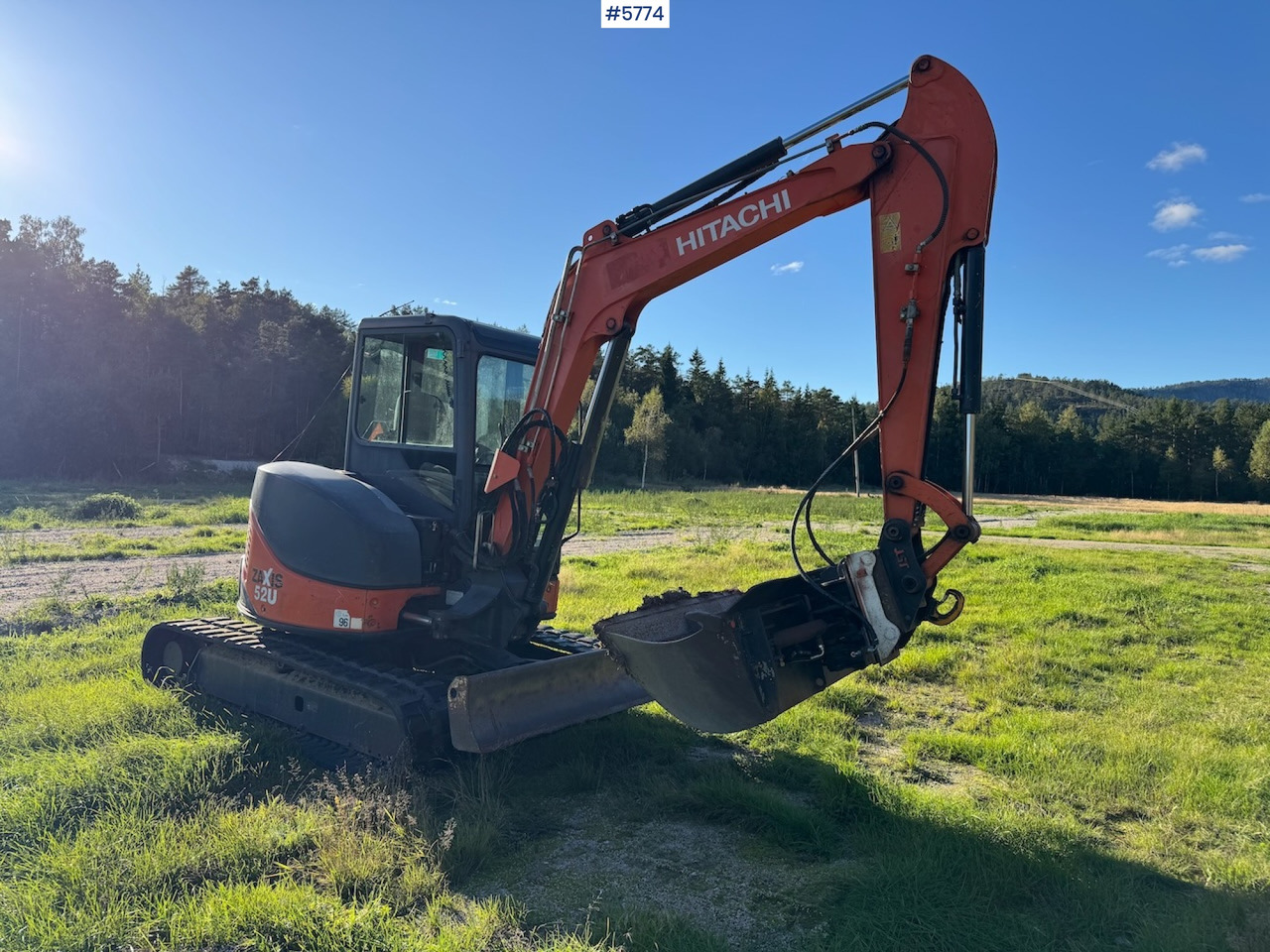 2012 Hitachi ZX 52 U-3 CLR - Escavadeira: foto 4 2012 Hitachi ZX 52 U-3 CLR - Escavadeira: foto 4