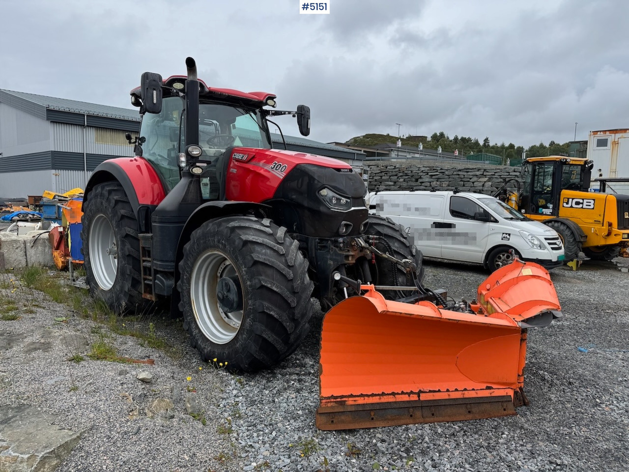 2016 Case IH Optum 300 CVX w/front hydraulics and plowing rig - Trator: foto 3 2016 Case IH Optum 300 CVX w/front hydraulics and plowing rig - Trator: foto 3