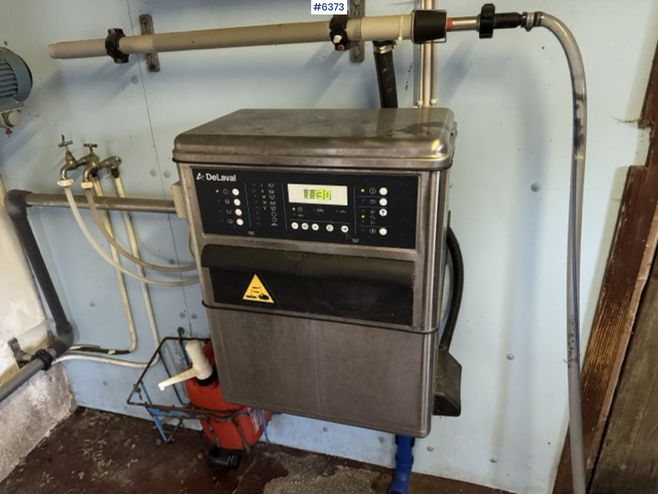 2016 DeLaval washing machine - Equipamento de gado: foto 1 2016 DeLaval washing machine - Equipamento de gado: foto 1