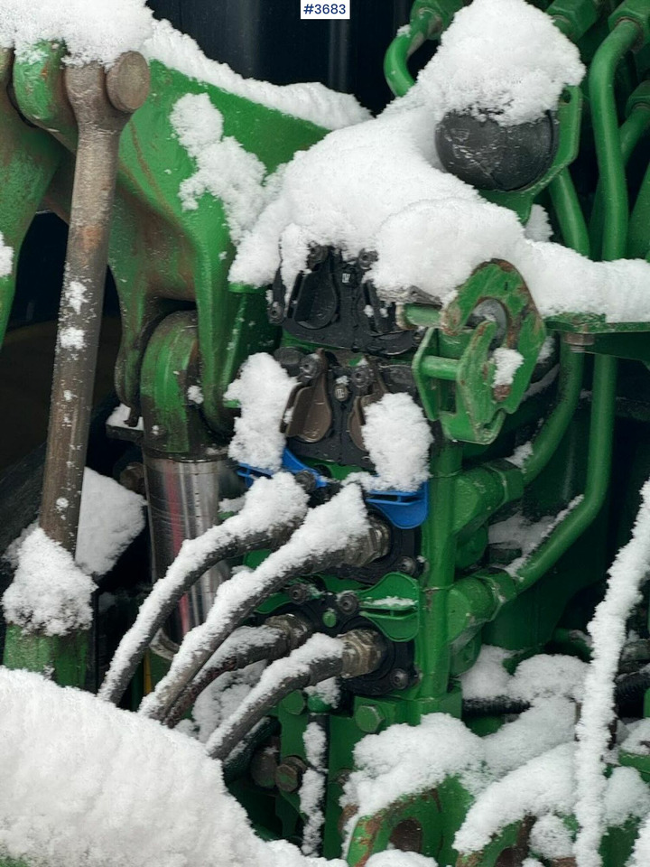 Trator 2016 John Deere 6175R 4x4 w/ front loader: foto 19