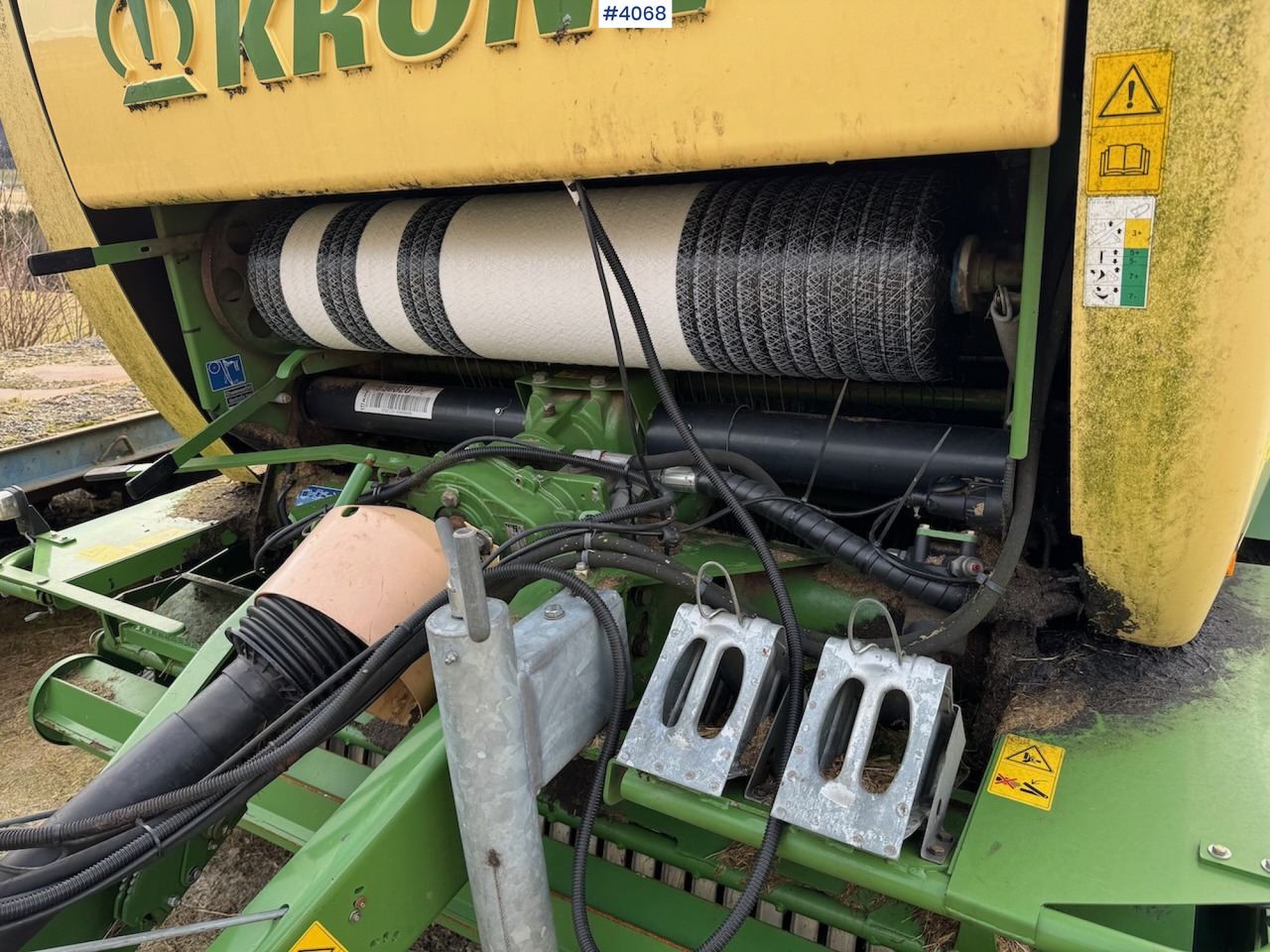 2016 Krone Comprima CF 155 XC Kombipresse - Máquina para produção de feno: foto 5 2016 Krone Comprima CF 155 XC Kombipresse - Máquina para produção de feno: foto 5