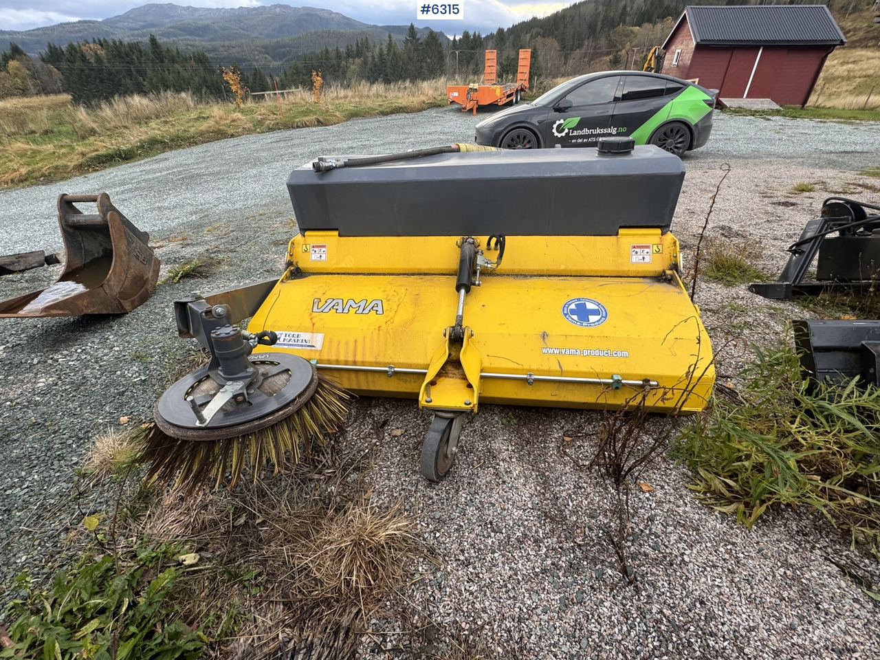 2016 VAMA 2000 Sweeping broom w/ side broom - Vassoura: foto 3 2016 VAMA 2000 Sweeping broom w/ side broom - Vassoura: foto 3