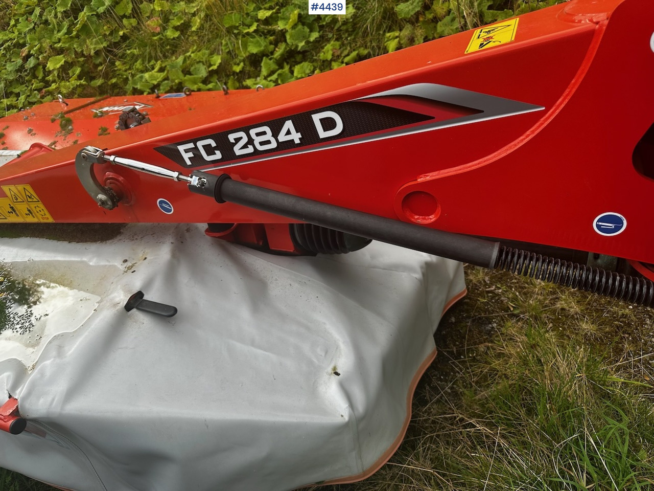 Máquina para produção de feno 2018 Kuhn FC 284 D mower: foto 7 Máquina para produção de feno 2018 Kuhn FC 284 D mower: foto 7