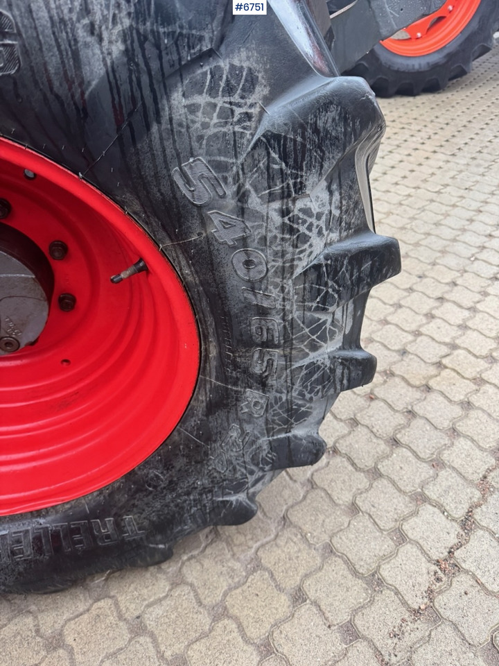 Locação financeira de 2019 Fendt 313 Vario w/ Front hydraulics and 2 sets of tires. 2019 Fendt 313 Vario w/ Front hydraulics and 2 sets of tires.: foto 13 Locação financeira de 2019 Fendt 313 Vario w/ Front hydraulics and 2 sets of tires. 2019 Fendt 313 Vario w/ Front hydraulics and 2 sets of tires.: foto 13