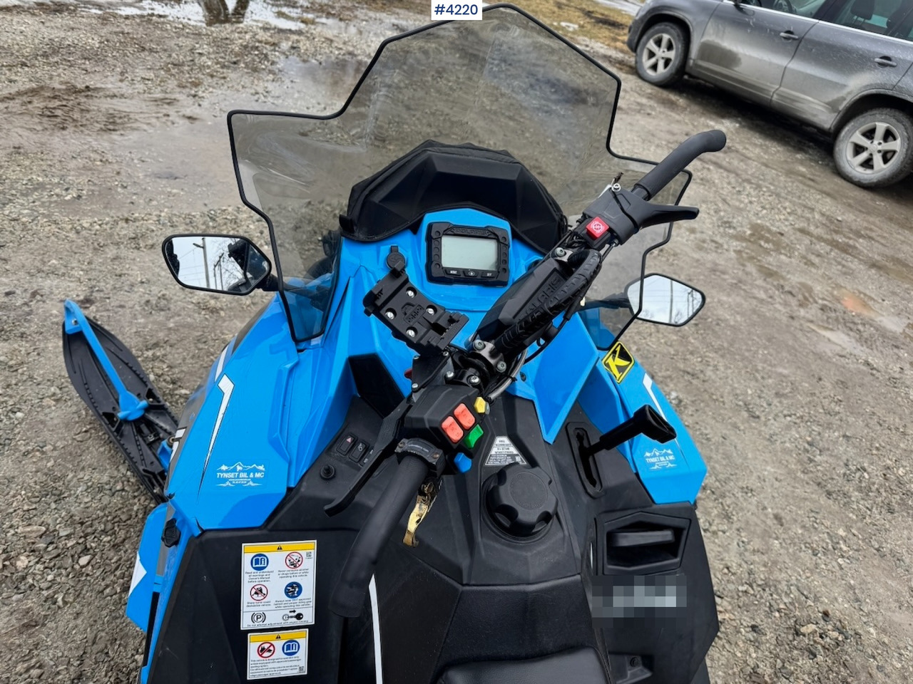 Quadriciclo 2019 Polaris 800 Titan XC800 Snowmobile. New Engine!: foto 13