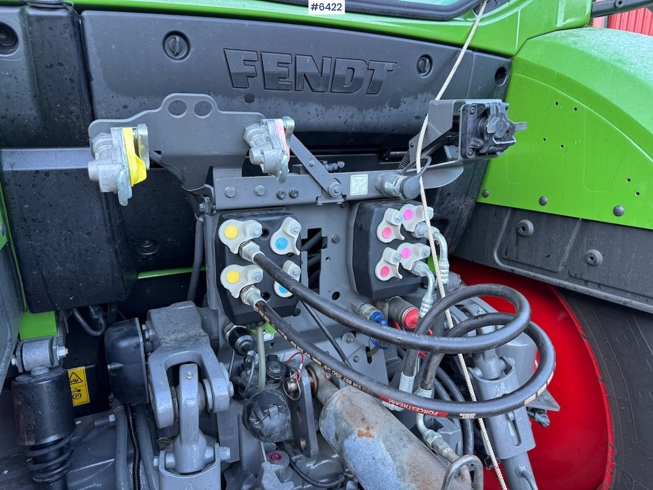 Trator 2021 Fendt 314 Vario Profi Plus w/ front hydraulics and front PTO. Low hours!: foto 15