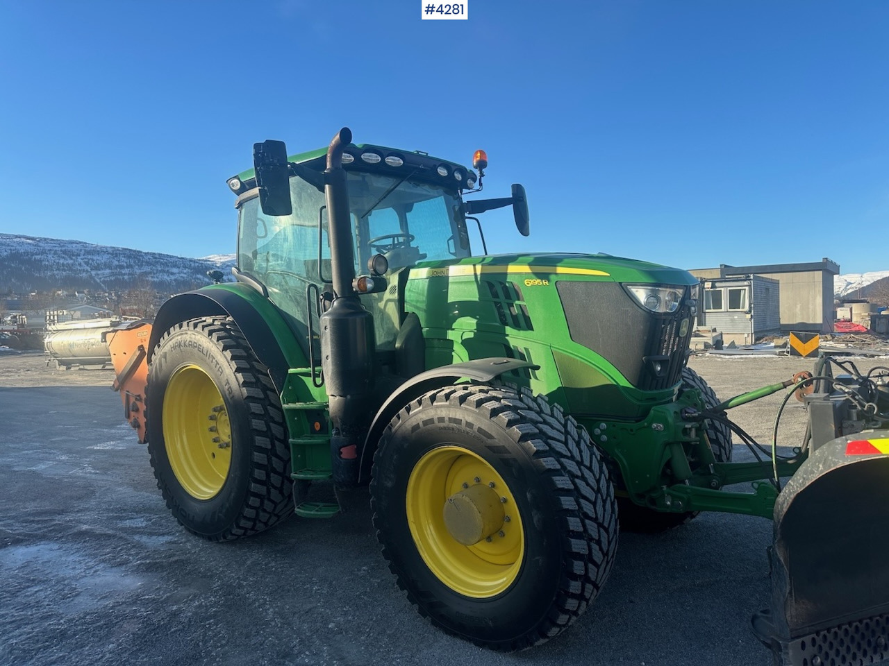 2021 John Deere 6195R 4x4 Tractor with summer and winter tires - Trator: foto 4 2021 John Deere 6195R 4x4 Tractor with summer and winter tires - Trator: foto 4