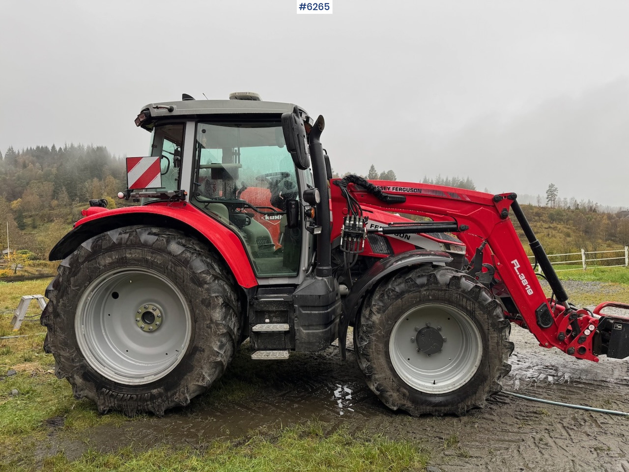2021 Massey Ferguson 5S 145 Exclusive Dyna 6 w/ front loader, front hydraulics and front PTO. - Trator: foto 1 2021 Massey Ferguson 5S 145 Exclusive Dyna 6 w/ front loader, front hydraulics and front PTO. - Trator: foto 1