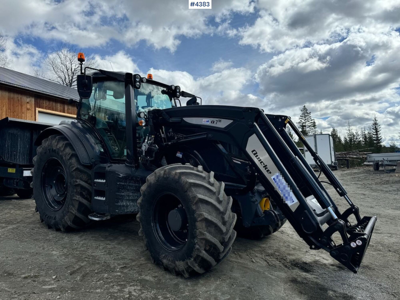 2021 Valtra T234 Versu w/ Quicke Q7 Front Loader - Trator: foto 2 2021 Valtra T234 Versu w/ Quicke Q7 Front Loader - Trator: foto 2