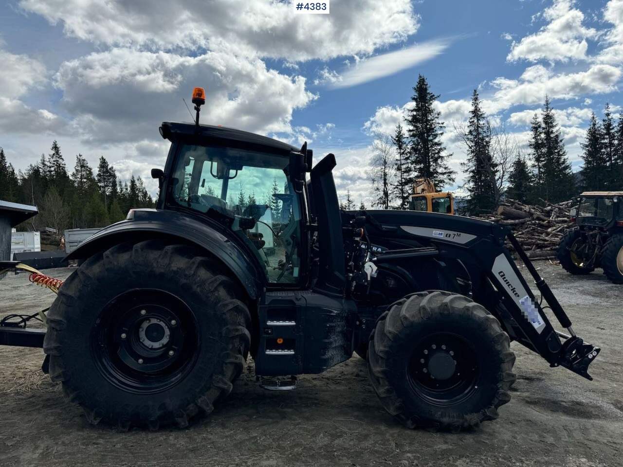 2021 Valtra T234 Versu w/ Quicke Q7 Front Loader - Trator: foto 4 2021 Valtra T234 Versu w/ Quicke Q7 Front Loader - Trator: foto 4