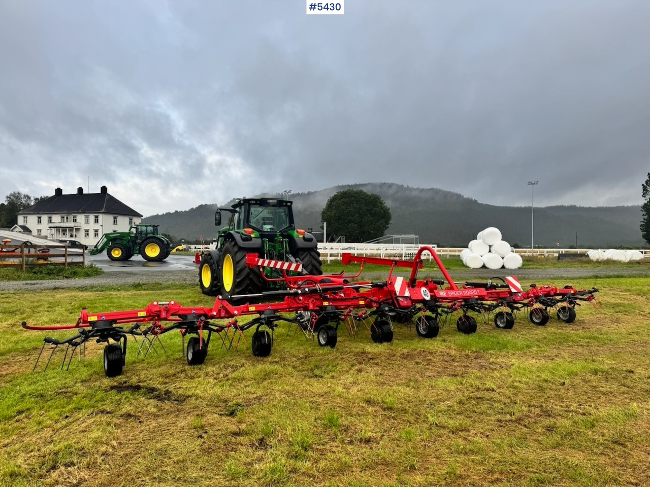 2022 SIP SP10 Spreder rake. - Máquina para produção de feno: foto 1 2022 SIP SP10 Spreder rake. - Máquina para produção de feno: foto 1