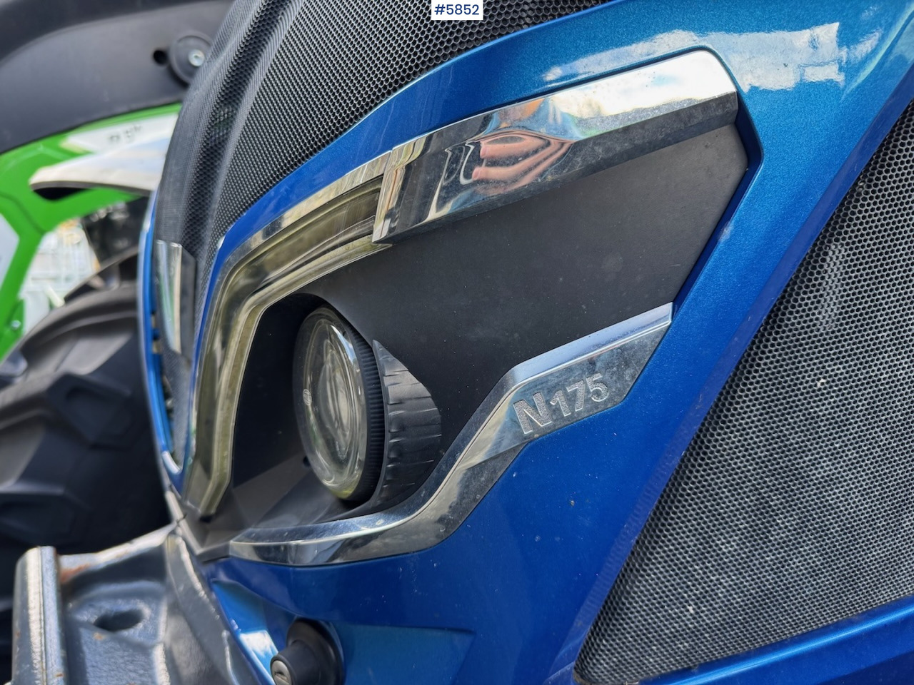 2022 Valtra N175 w/ front loader. - Trator: foto 2 2022 Valtra N175 w/ front loader. - Trator: foto 2