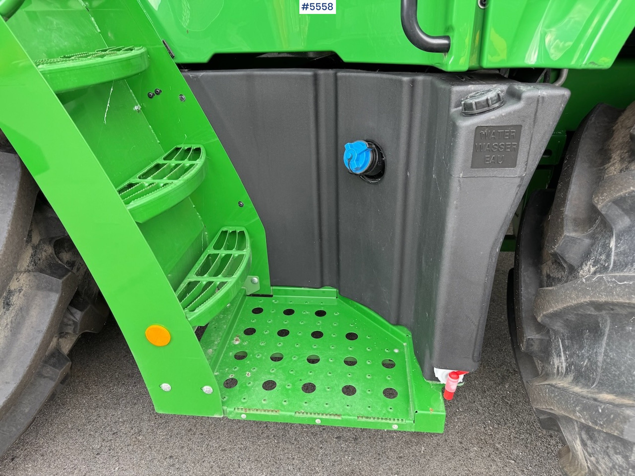 Máquina para produção de feno 2024 John Deere 8200 in, like new!: foto 12