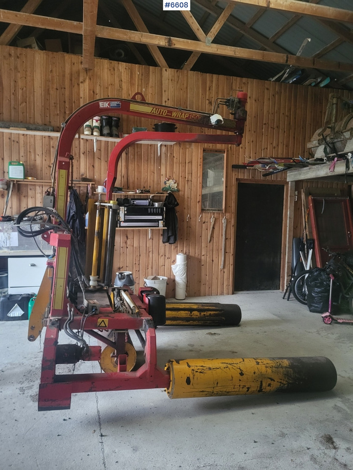 A-KON Round bale wrapper - Máquina para produção de feno: foto 1 A-KON Round bale wrapper - Máquina para produção de feno: foto 1