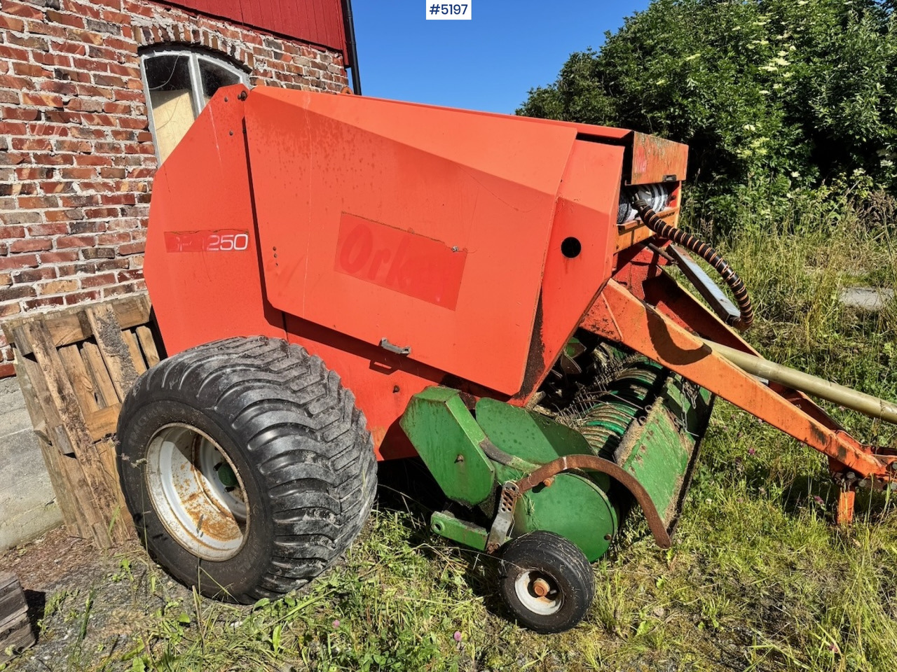 Ca. 2000 Orkel GP1250 Rundballepresse - Máquina para produção de feno: foto 2 Ca. 2000 Orkel GP1250 Rundballepresse - Máquina para produção de feno: foto 2
