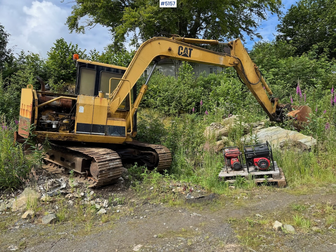 Cat E70B. Watch video - Escavadeira: foto 1 Cat E70B. Watch video - Escavadeira: foto 1