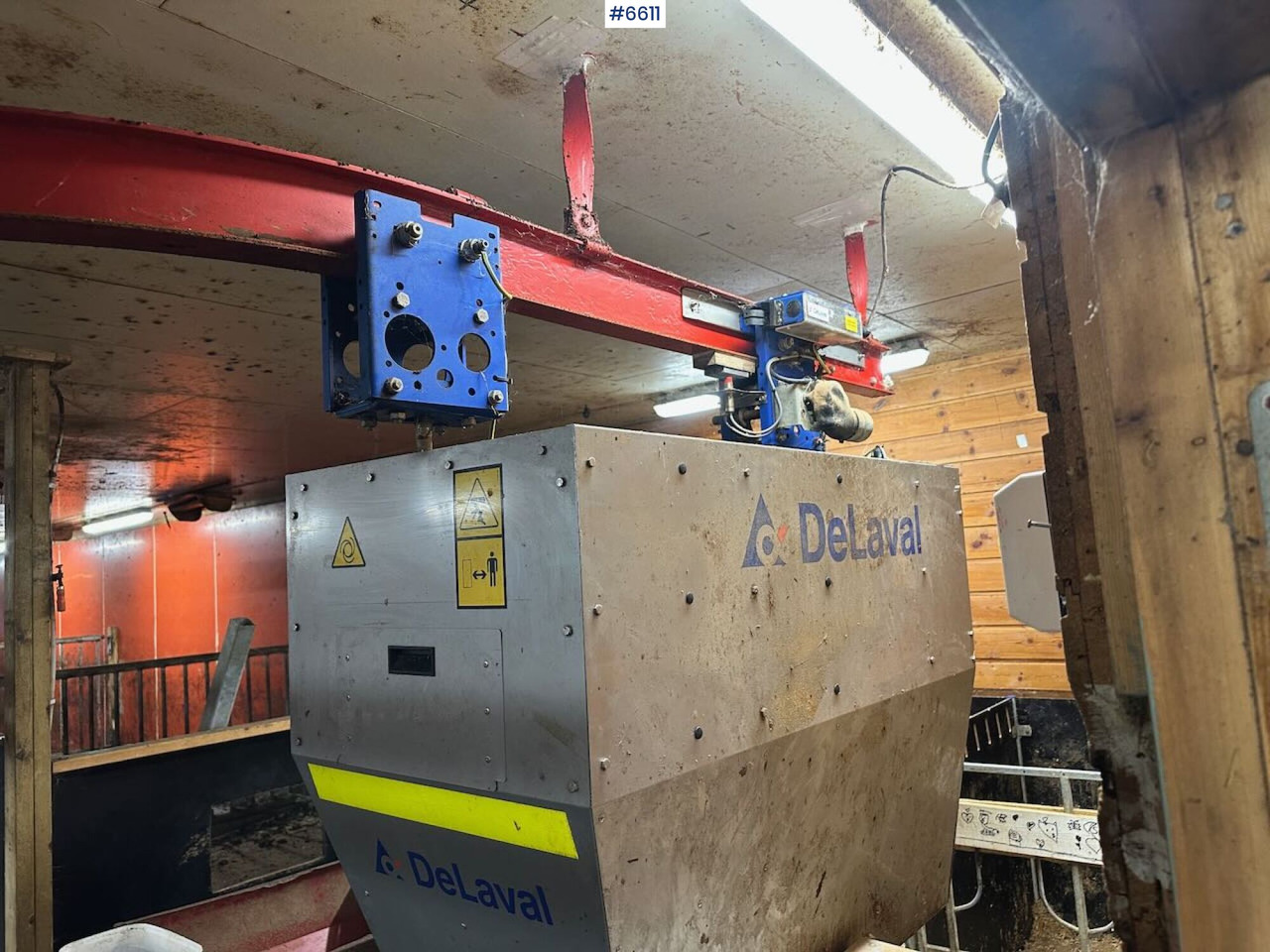 Delaval FW 200 automatic feeder and TKS rails. - Equipamento de gado: foto 4 Delaval FW 200 automatic feeder and TKS rails. - Equipamento de gado: foto 4