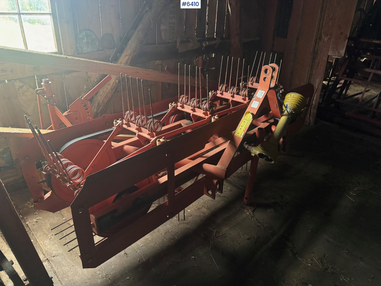 Fransgård hay turner - Máquina para produção de feno: foto 1 Fransgård hay turner - Máquina para produção de feno: foto 1