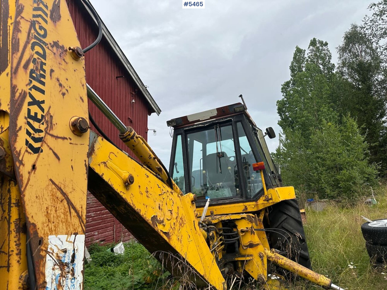 JCB Turbo 4x4 backhoe loader w/ pallet forks. Partial REP object. - Trator: foto 5 JCB Turbo 4x4 backhoe loader w/ pallet forks. Partial REP object. - Trator: foto 5