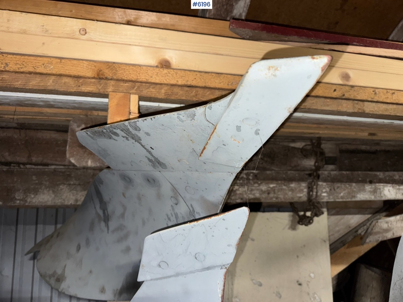 Maquina para lavrar a terra Kverneland Mod. E 3 2-furrow reversible plough.: foto 8