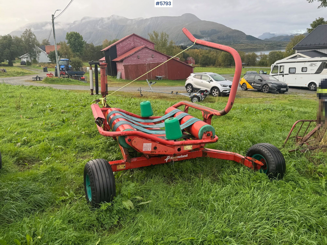 Kverneland un 7335. Partially rep.object - Máquina para produção de feno: foto 5 Kverneland un 7335. Partially rep.object - Máquina para produção de feno: foto 5