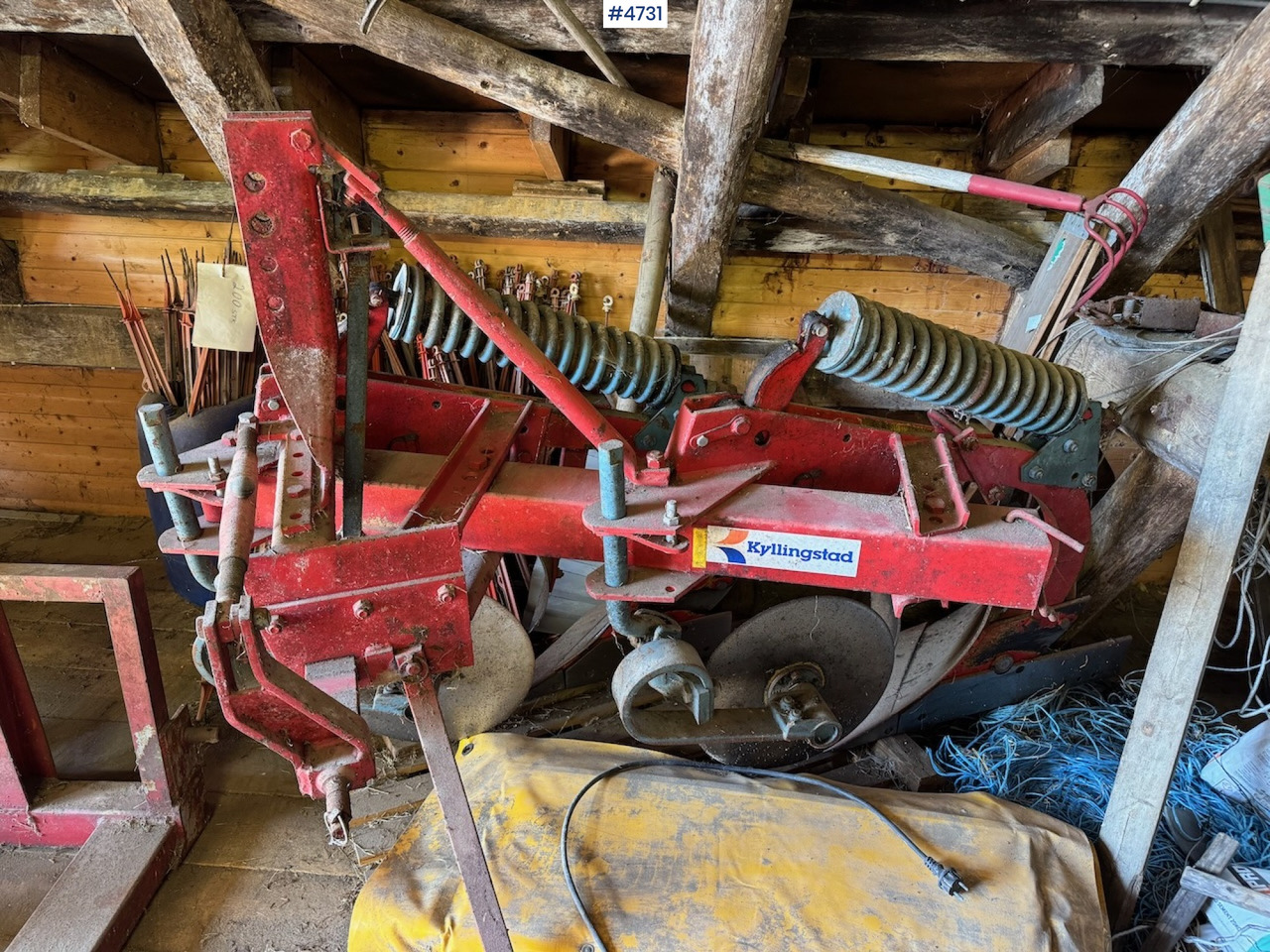 Kyllingstad 2-blade plow - Maquina para lavrar a terra: foto 1 Kyllingstad 2-blade plow - Maquina para lavrar a terra: foto 1