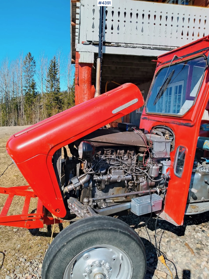 Massey Ferguson 35 - Trator: foto 4 Massey Ferguson 35 - Trator: foto 4