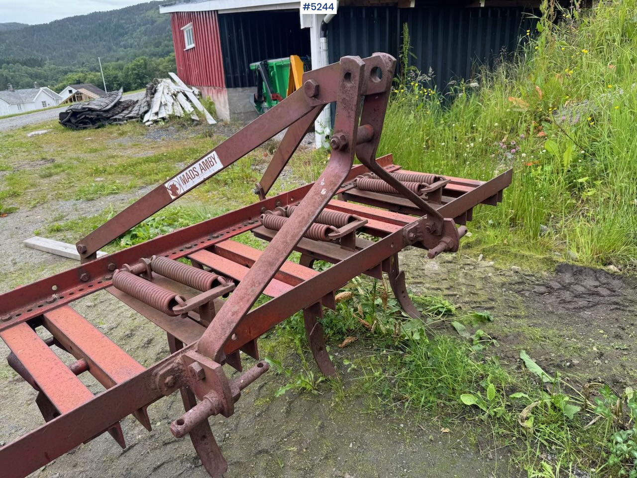 Subsoiler - Maquina para lavrar a terra: foto 4 Subsoiler - Maquina para lavrar a terra: foto 4
