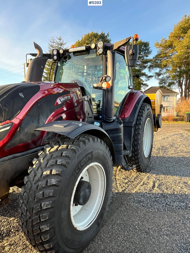 Valtra T 174 E Twintrac Tractor - Trator: foto 1 Valtra T 174 E Twintrac Tractor - Trator: foto 1
