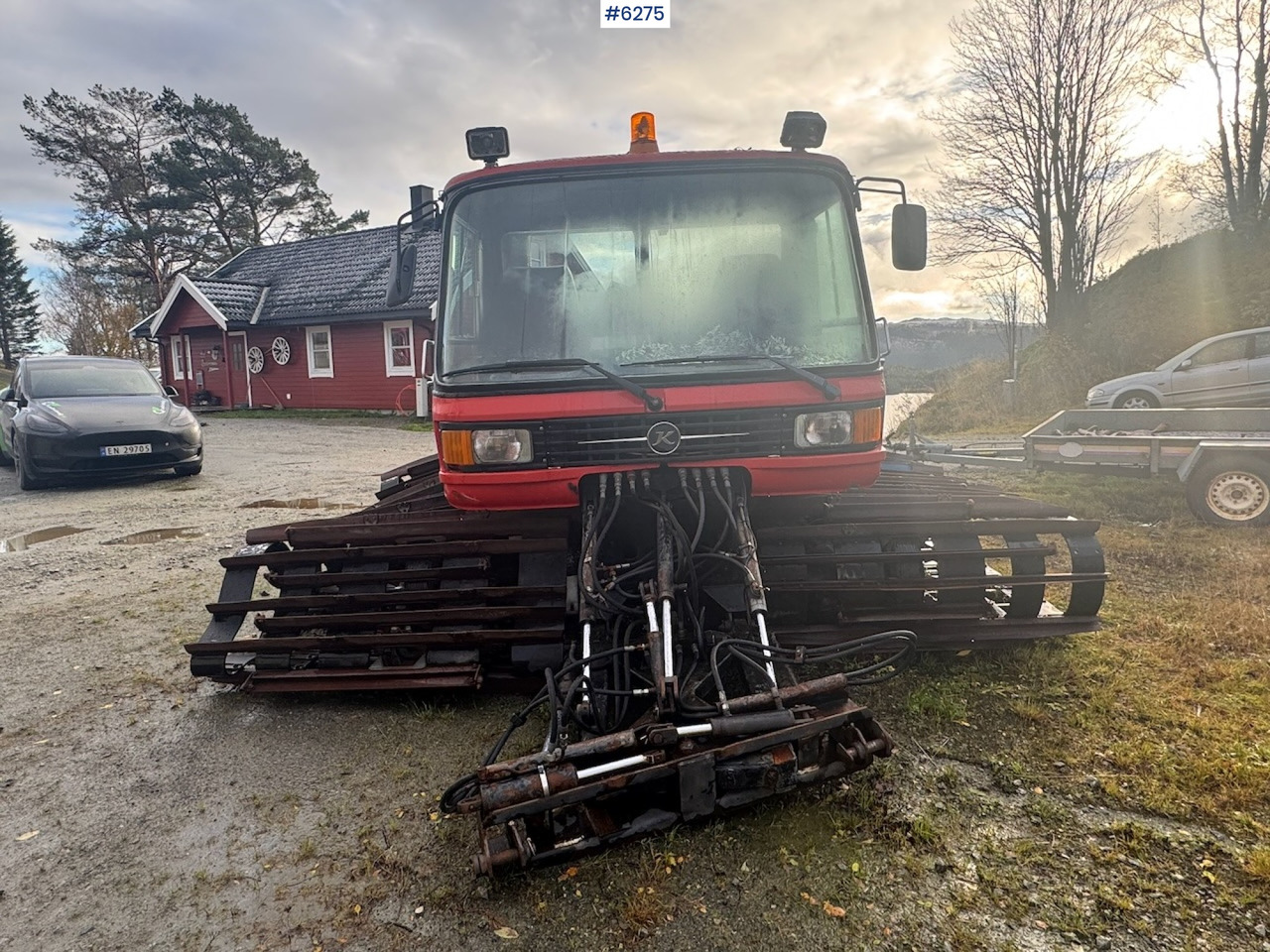 1985 Kässbohrer PB 270DS treadle machine w/ cutters and smoothing board - Veículo municipal/ Especial: foto 2 1985 Kässbohrer PB 270DS treadle machine w/ cutters and smoothing board - Veículo municipal/ Especial: foto 2