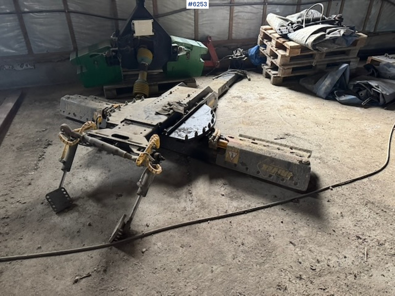 2021 Drivex EG3500 snow blade with 2021 Drivex undermount blade - Veículo municipal/ Especial: foto 2 2021 Drivex EG3500 snow blade with 2021 Drivex undermount blade - Veículo municipal/ Especial: foto 2