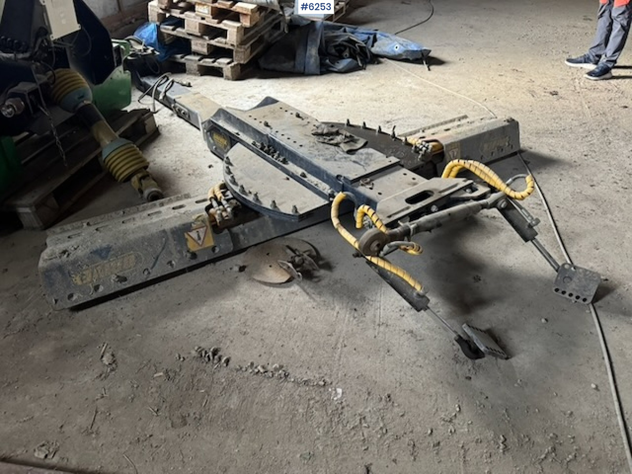 2021 Drivex EG3500 snow blade with 2021 Drivex undermount blade - Veículo municipal/ Especial: foto 4 2021 Drivex EG3500 snow blade with 2021 Drivex undermount blade - Veículo municipal/ Especial: foto 4