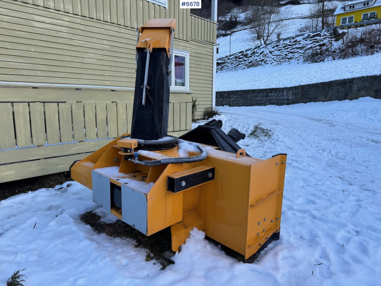 Agroquip G180 2-speed Snowblower. Like new! - Veículo municipal/ Especial: foto 5 Agroquip G180 2-speed Snowblower. Like new! - Veículo municipal/ Especial: foto 5