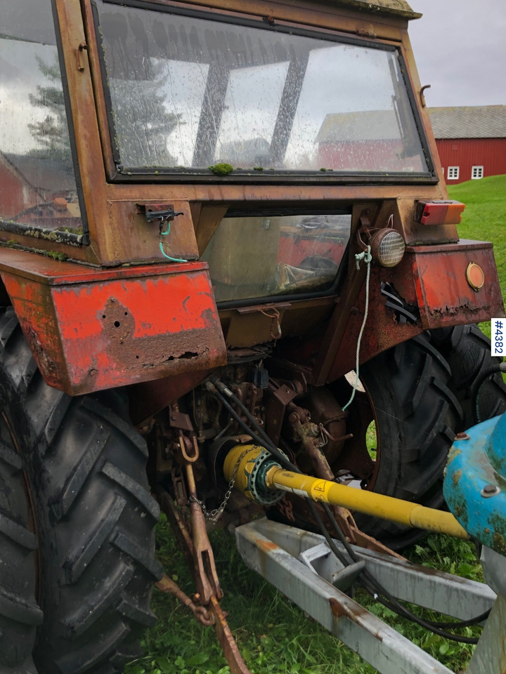 Zetor 4911 and Reime Manure spreader - Trator: foto 4 Zetor 4911 and Reime Manure spreader - Trator: foto 4