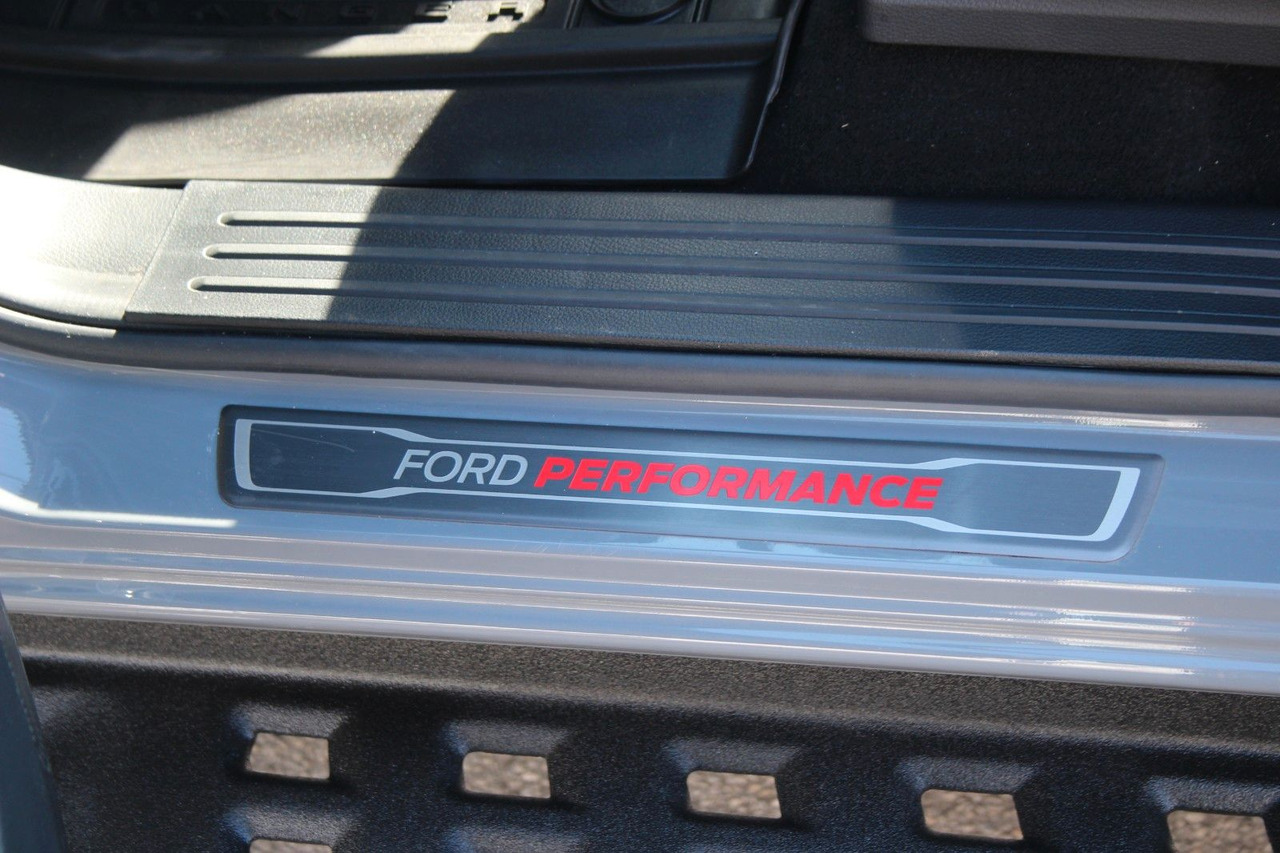 SUV Ford Raptor Doppelkab 4x4 schön!  9500km Performance: foto 19