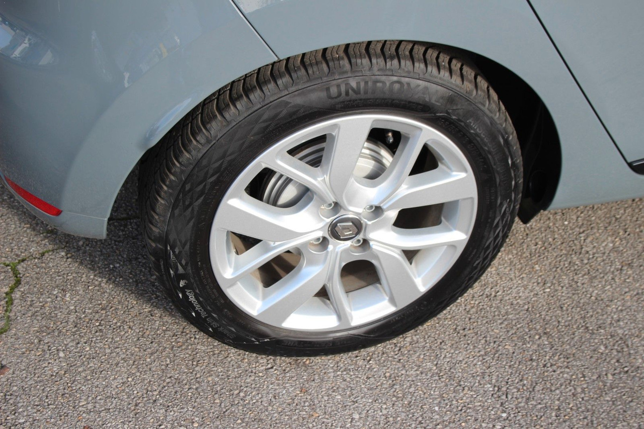 Renault Clio IV Limited 13tKM aus Rentnerbesitz Navi - Sedan: foto 4 Renault Clio IV Limited 13tKM aus Rentnerbesitz Navi - Sedan: foto 4