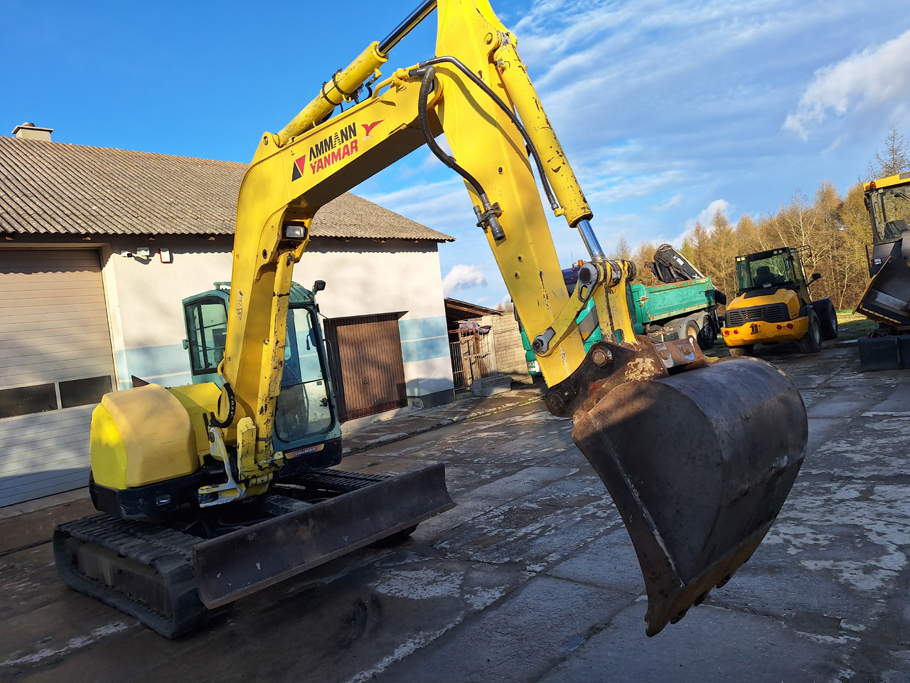 YANMAR ViO 75 - Máquina de construção: foto 4 YANMAR ViO 75 - Máquina de construção: foto 4