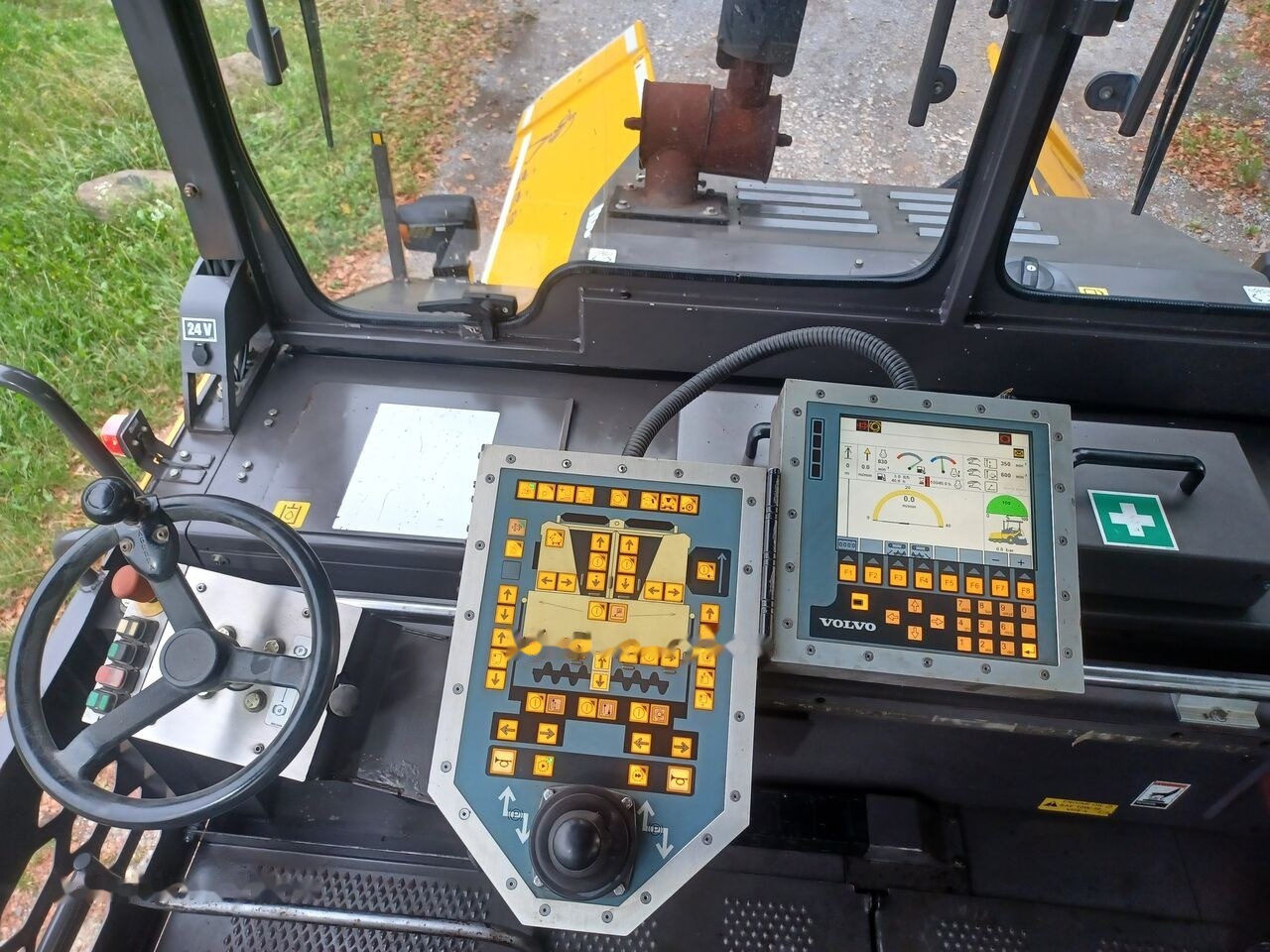 Acabadora Volvo-ABG P6870C: foto 12