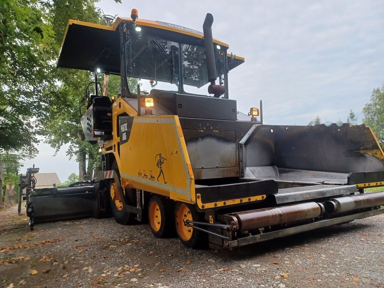 Acabadora Volvo-ABG P6870C: foto 6