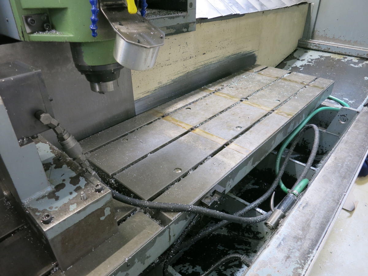 Centro de maquinação CNC AXA VC2: foto 6